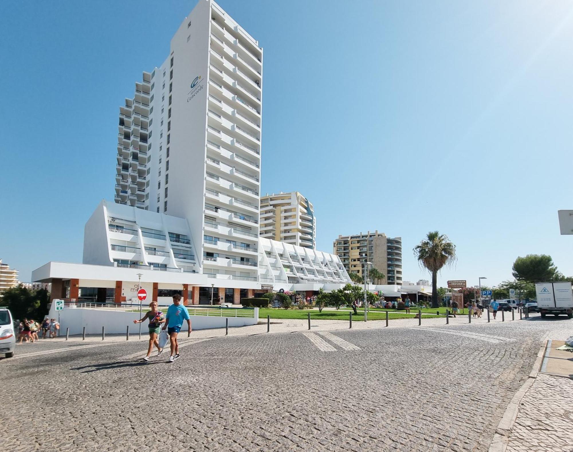 Apartment Concorde Sky Vista Mar Portimao Luaran gambar